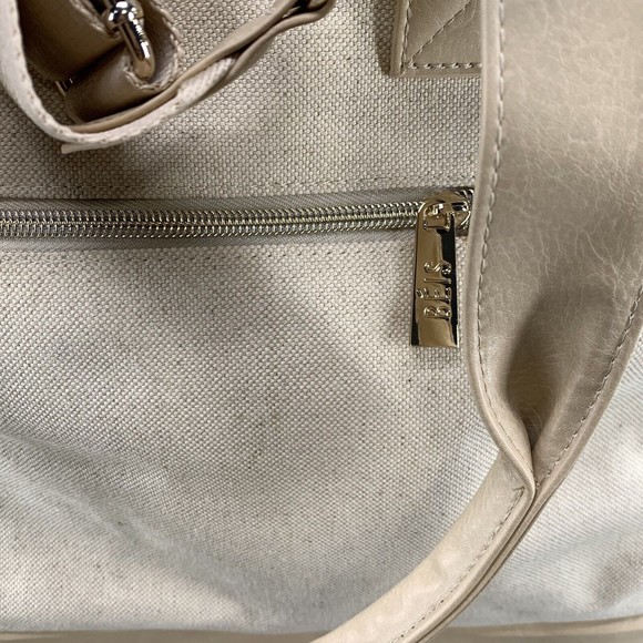 Beis The Weekender Bag Beige 19X16 - Picture 6 of 16